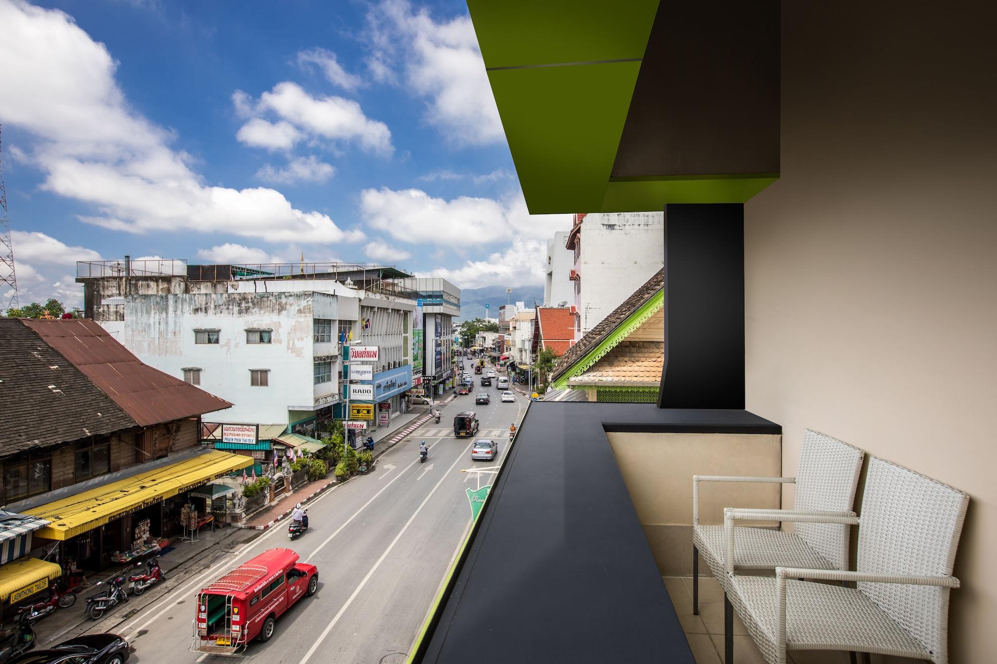 Navinda Chiangmai Hotell Chiang Mai Exteriör bild
