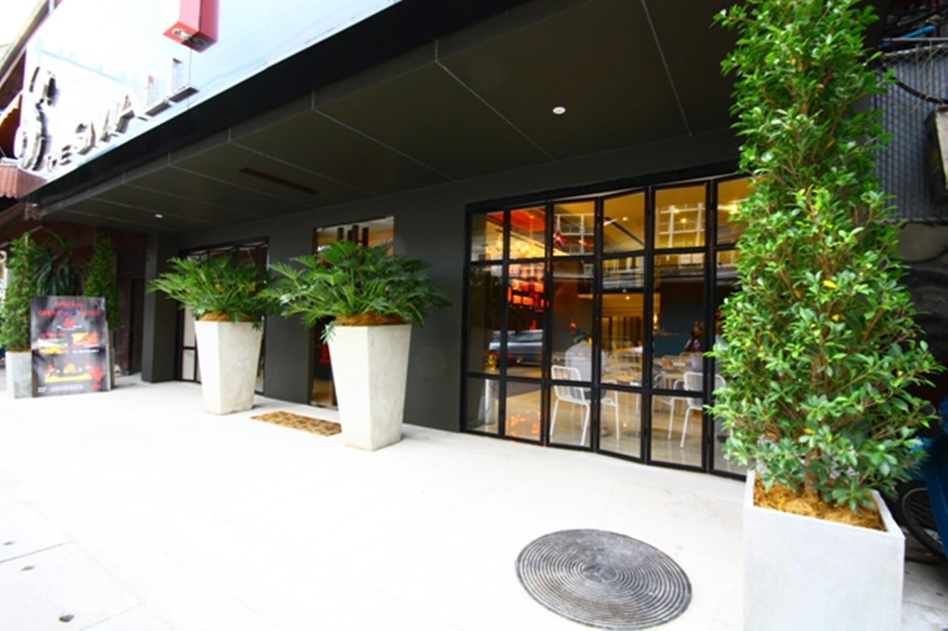 Navinda Chiangmai Hotell Chiang Mai Exteriör bild