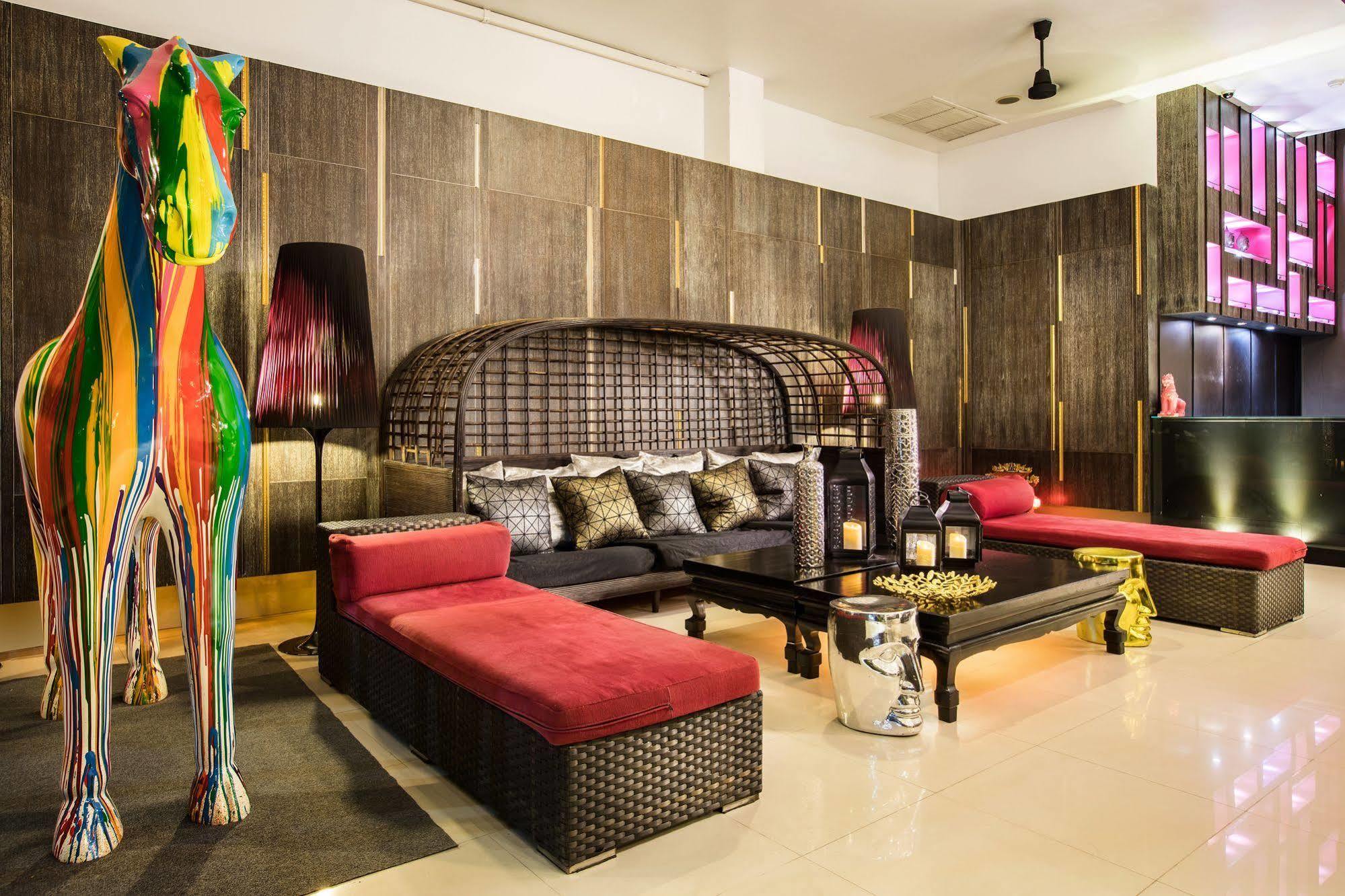 Navinda Chiangmai Hotell Chiang Mai Exteriör bild